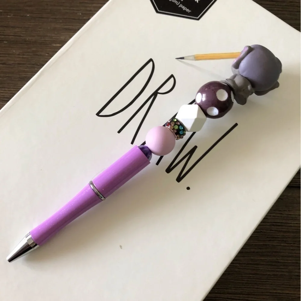 Disney Doorables: The Jungle Book: Hathi handmade beaded pen